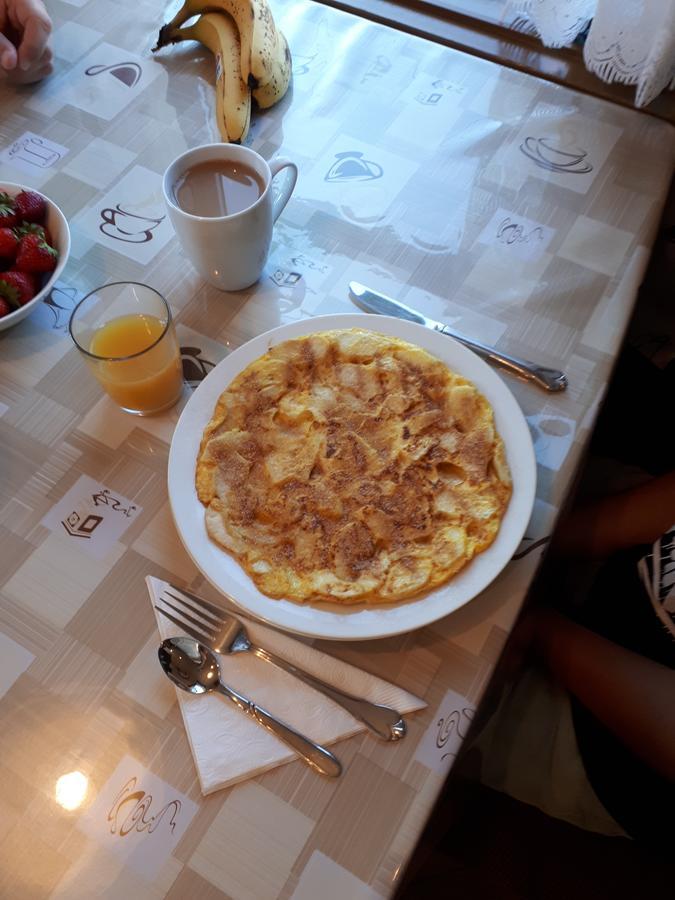 Dans Les Draps De Morphee Bed & Breakfast Campbellton Dış mekan fotoğraf